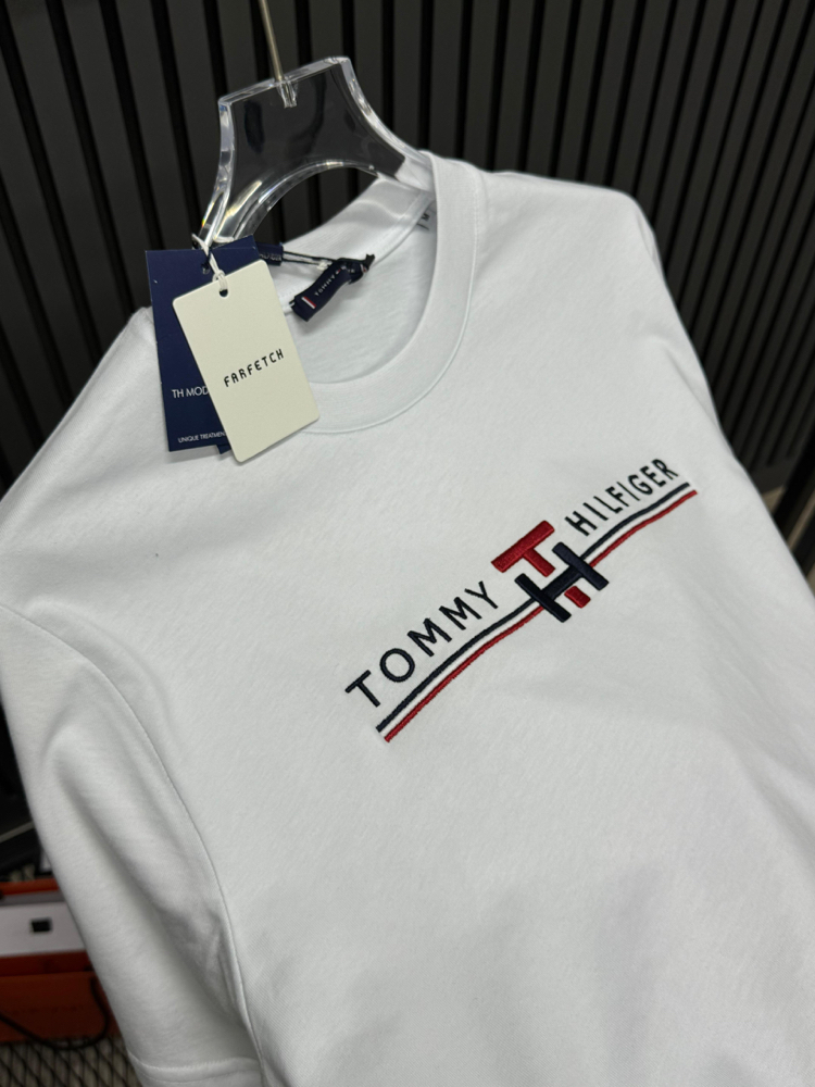 Tommy Hilfiger