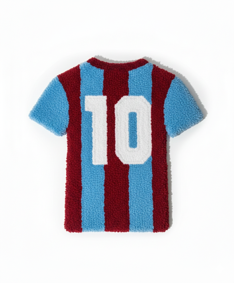 Kişiye Özel Trabzonspor Forma Tufting Halı – İsim & Numara Özelleştirilebilir (60 cm)