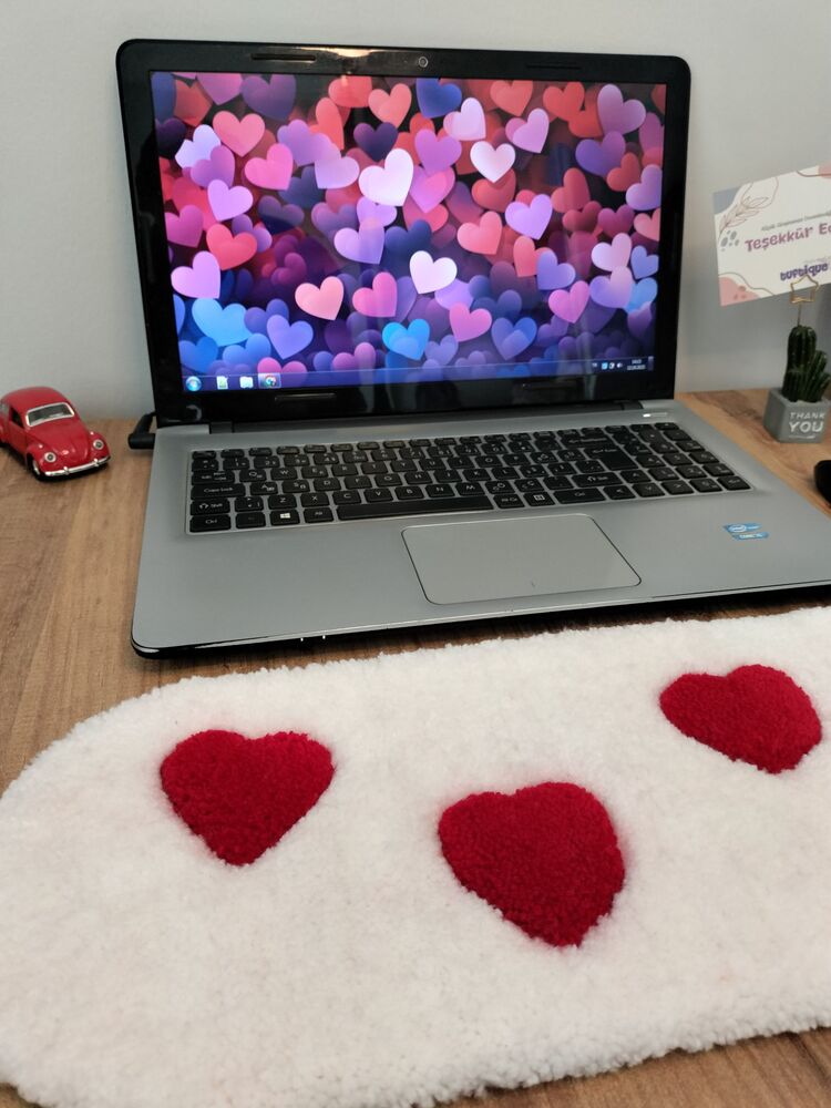 Kalpli Tufting Klavye Halısı ✨