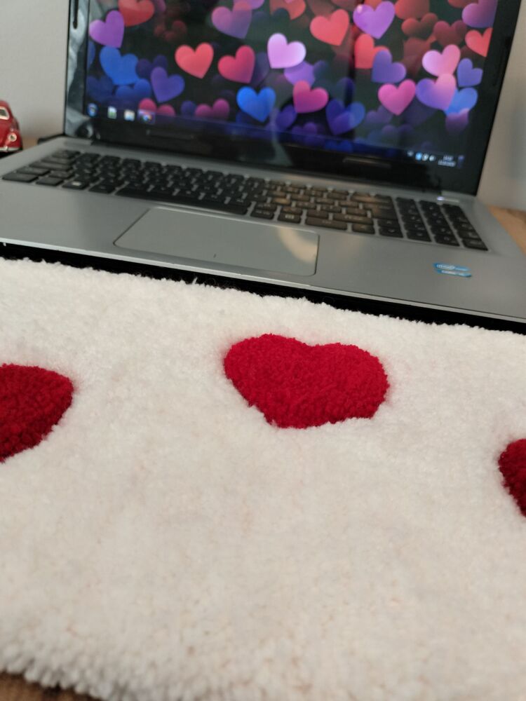 Kalpli Tufting Klavye Halısı ✨