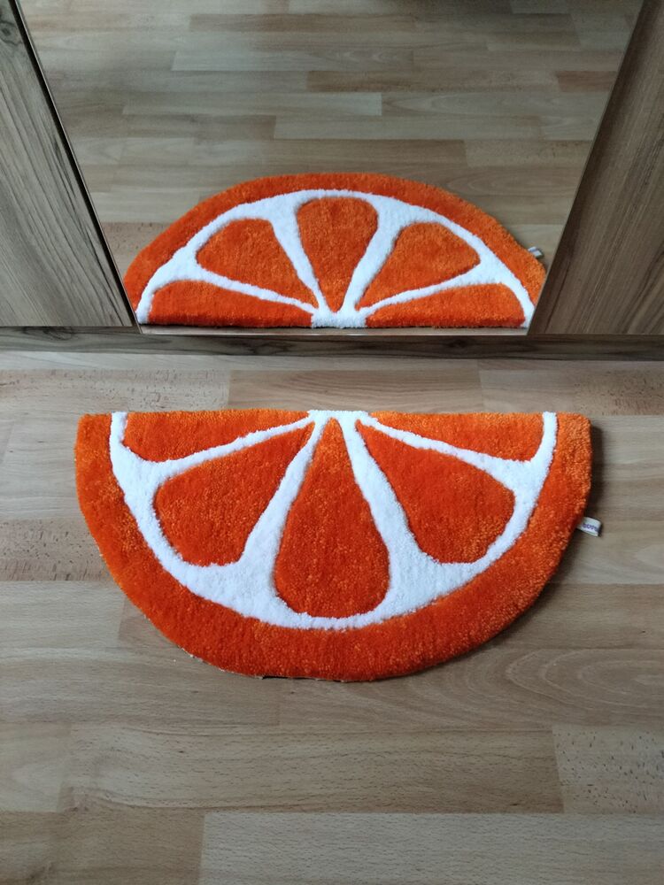 Orange Tuftique