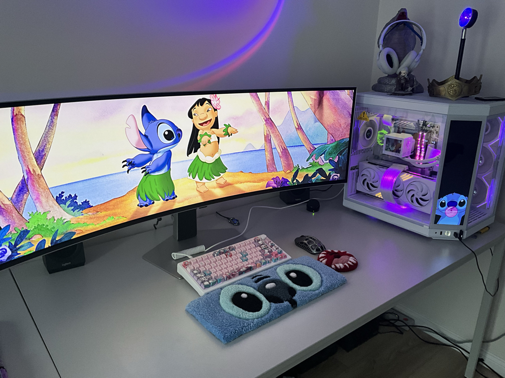Stitch keyboard rug