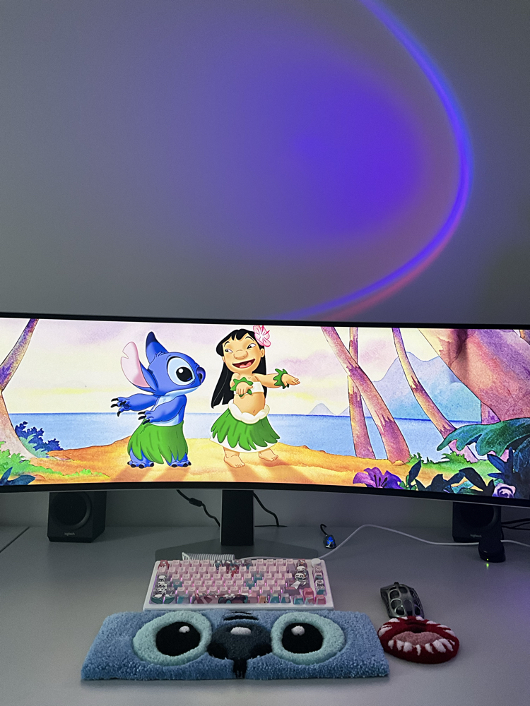 Stitch keyboard rug