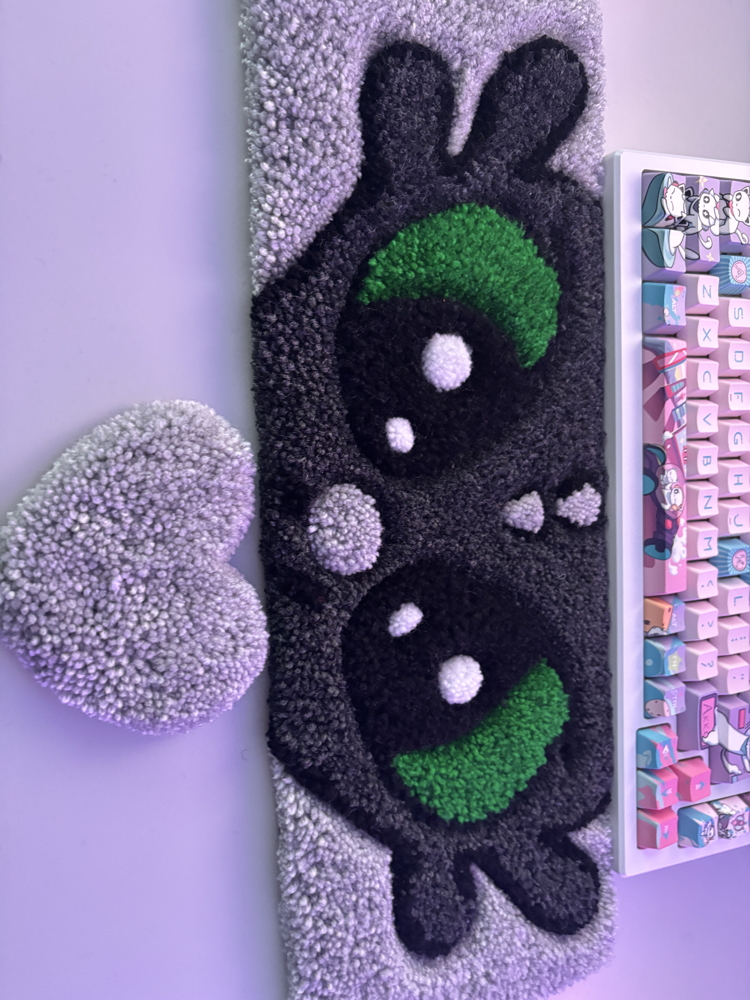 Toothless Keyboard Rug