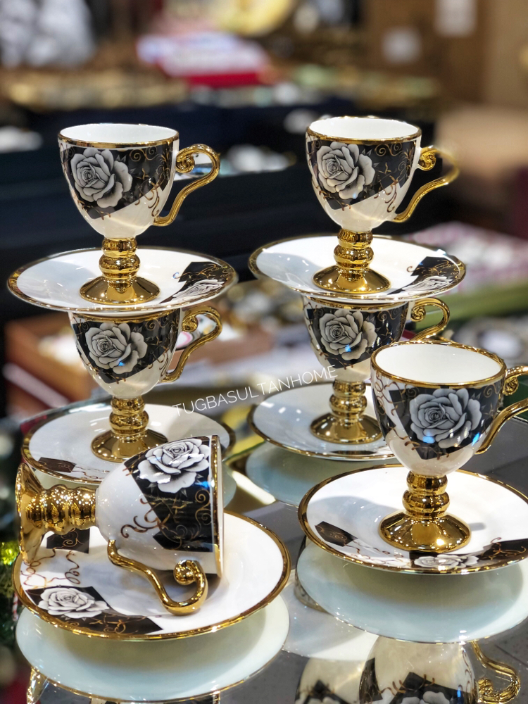 Fincan takımı (havale ile 1500₺)
