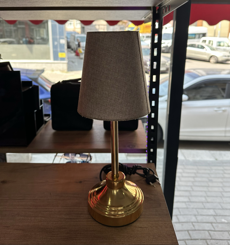 Abajur gold ayaklı