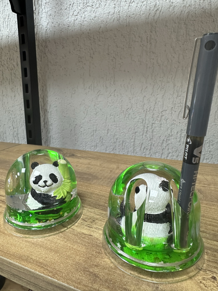 Panda sulu biblo kalemlik