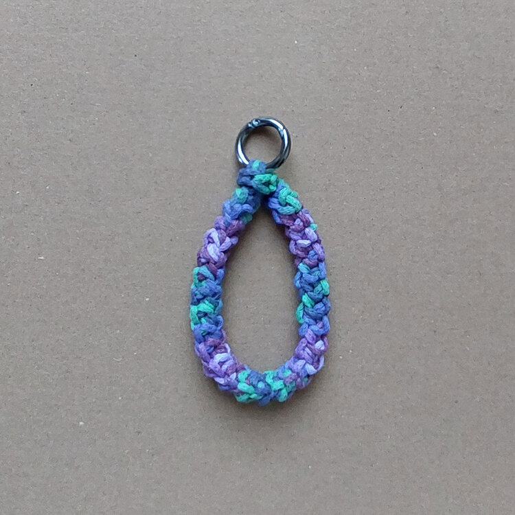 Backbone Keychain - Mor
