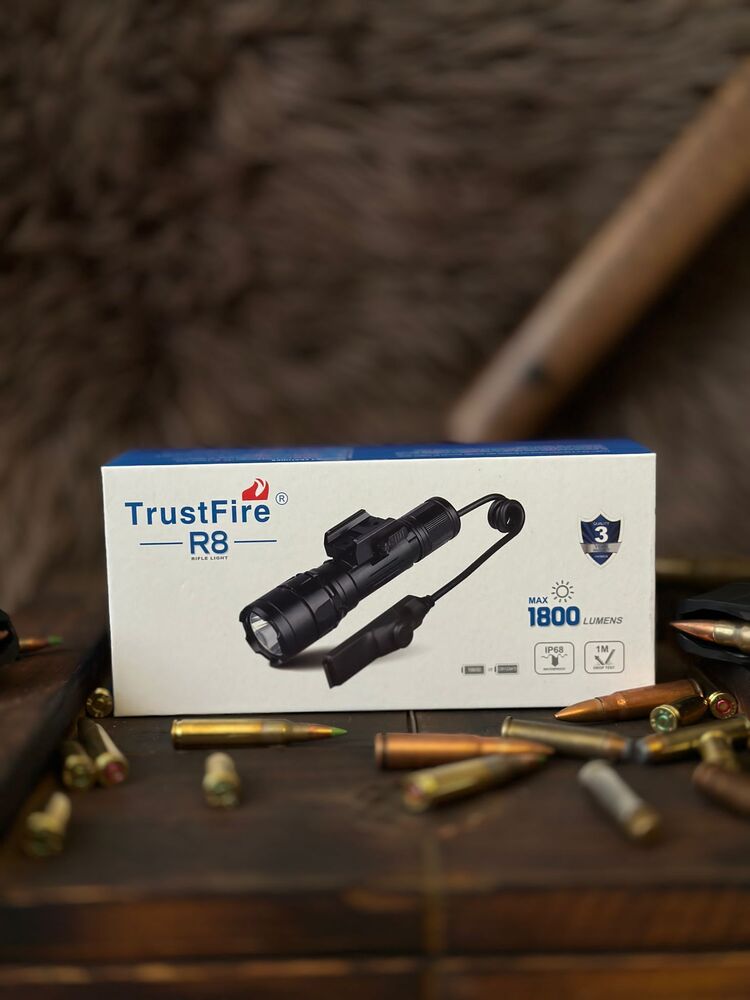 TrustFire R8 ordu taktik el feneri 1800 lümen 350 metre