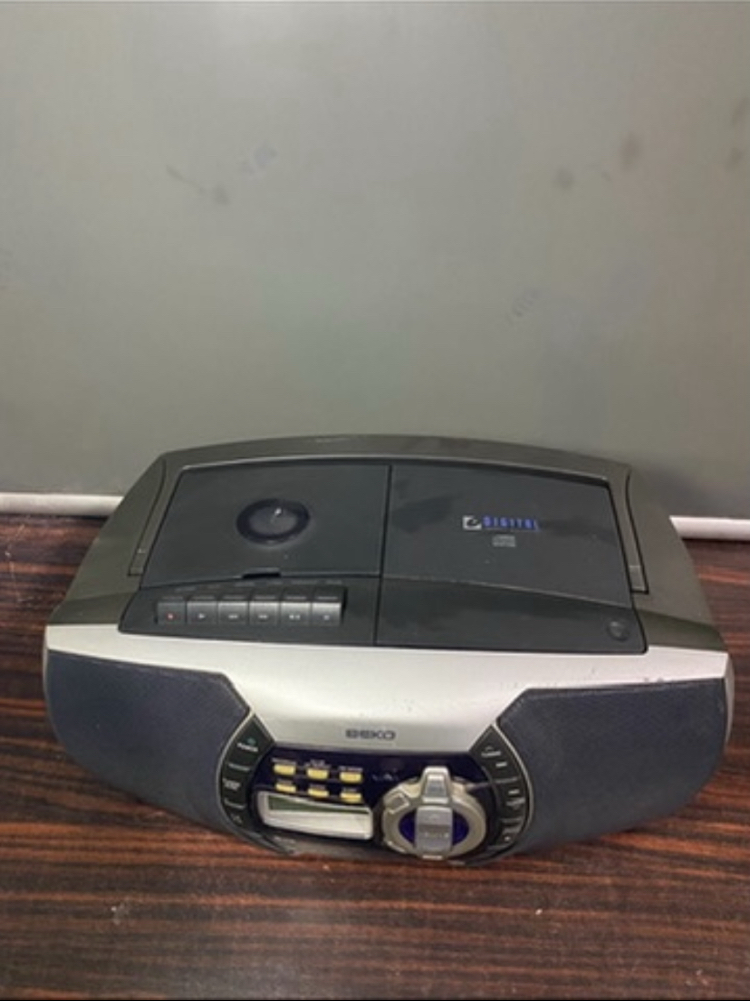 Vintage Beko CD-Kaset Çalar Müzik Seti
