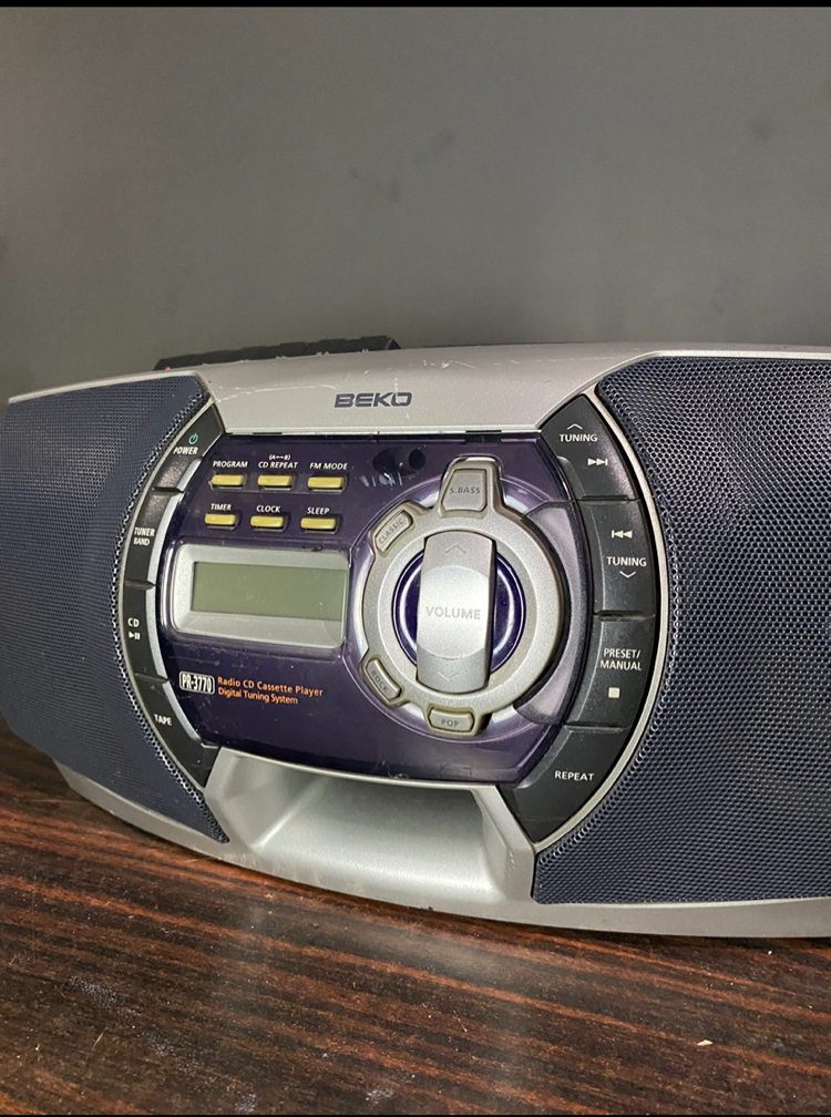 Vintage Beko CD-Kaset Çalar Müzik Seti