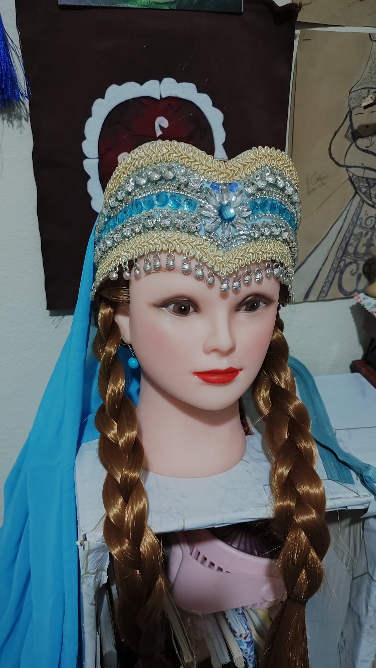 Özbek-Uygur Türk Kadın Başlığı 