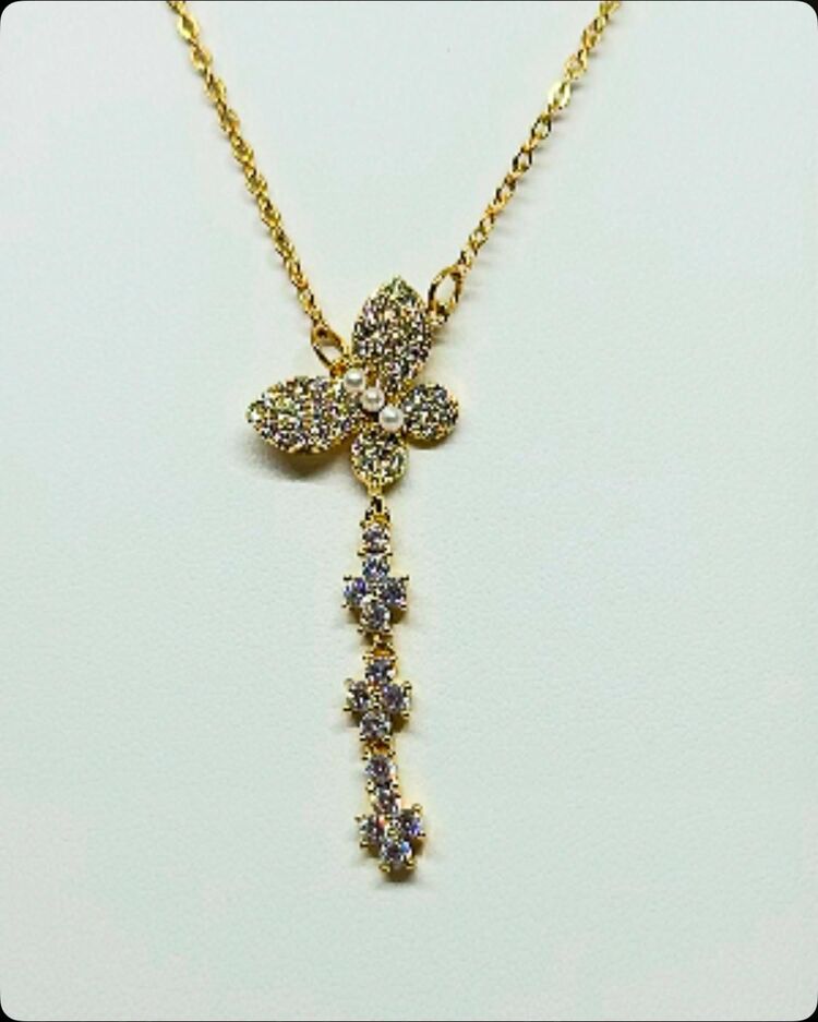 Çelik Gold Kelebek kolye 