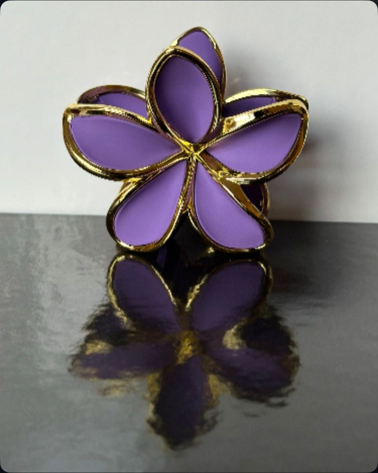 Mor Lotus Toka