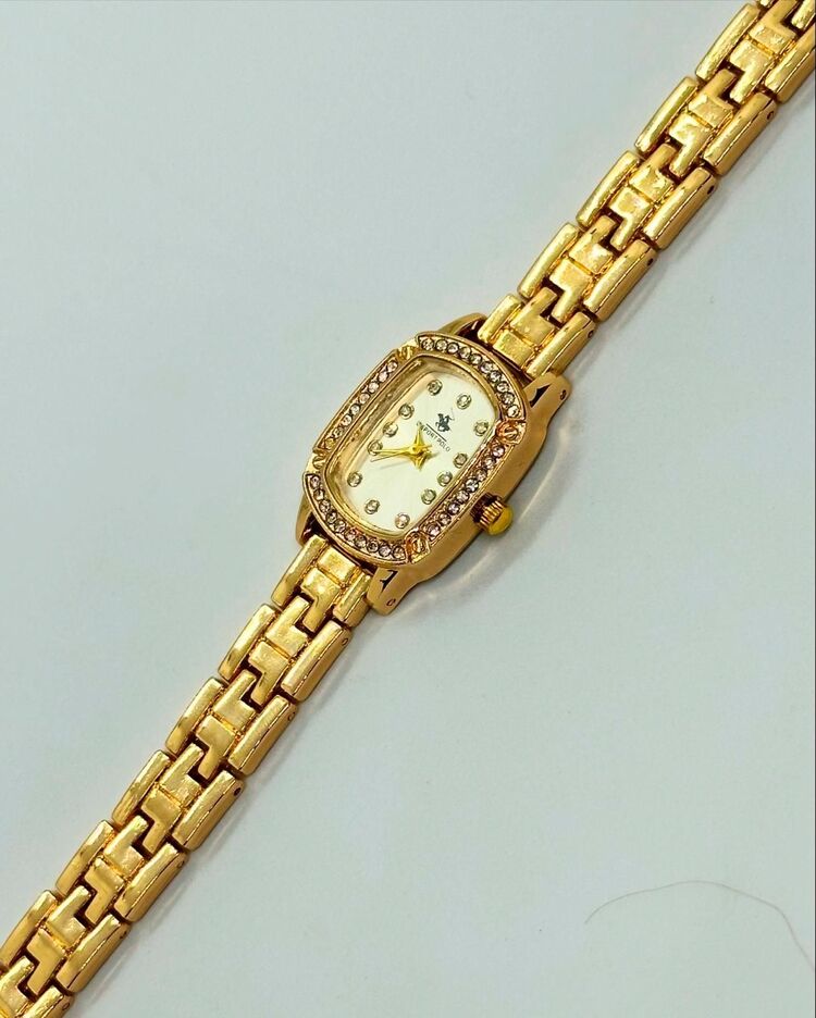 Çelik Gold Taşlı Saat 