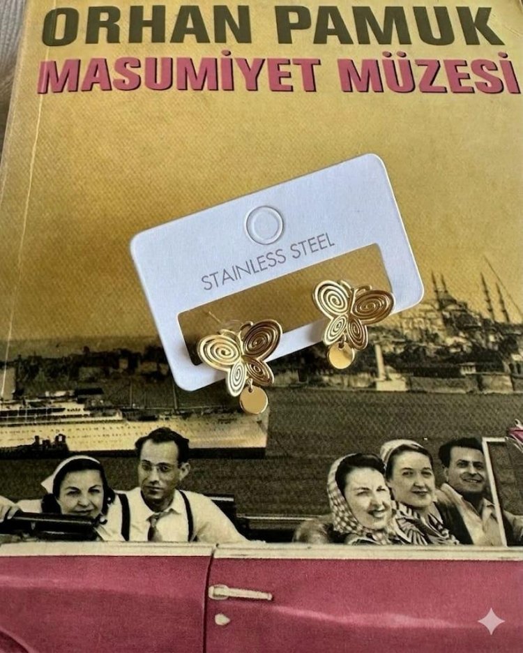 Masumiyet müzesi Füsun Kelebek Küpe 