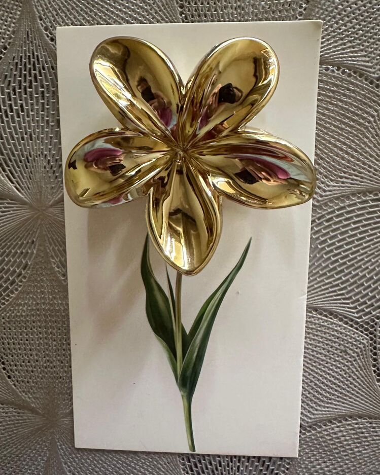 Gold Renk Lotus Toka