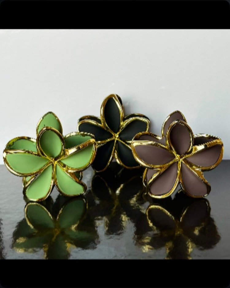 Kahverengi Lotus Toka 