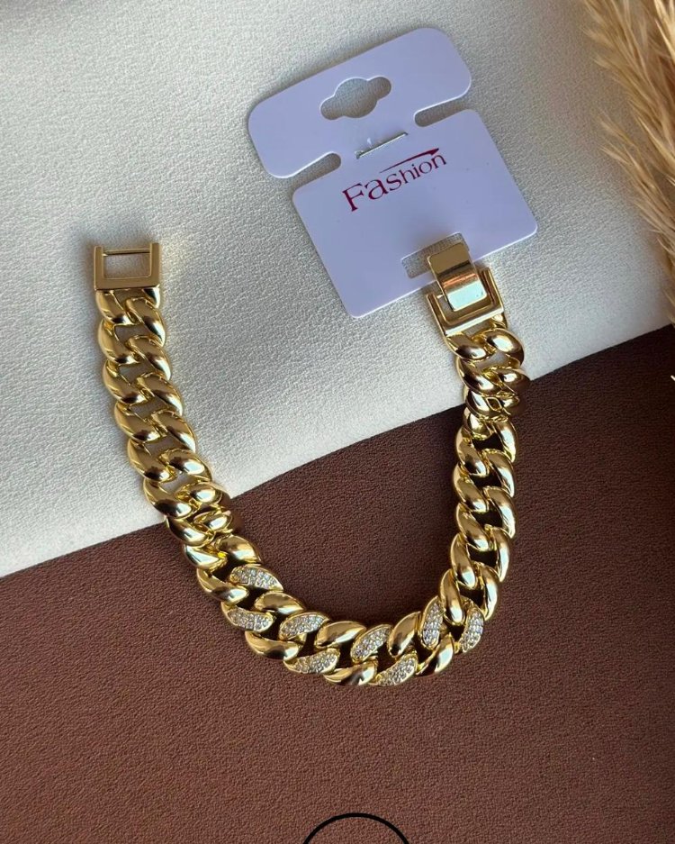 CM BİLEKLİK