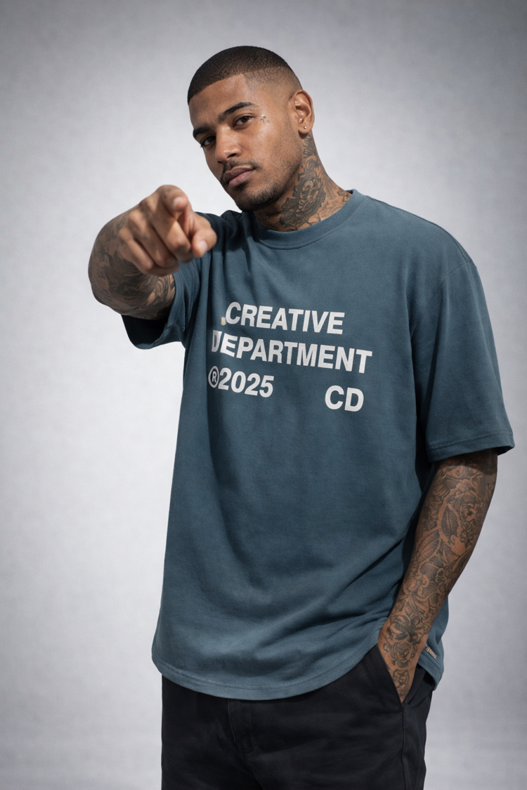 CREATIVE DEPARTMENT – Pistole Sprey Ön Baskı Oversize T-Shirt