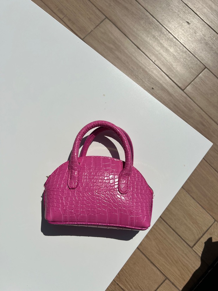 NOA PEMBE MİNİ ÇAPRAZ ASKILI ÇANTA
