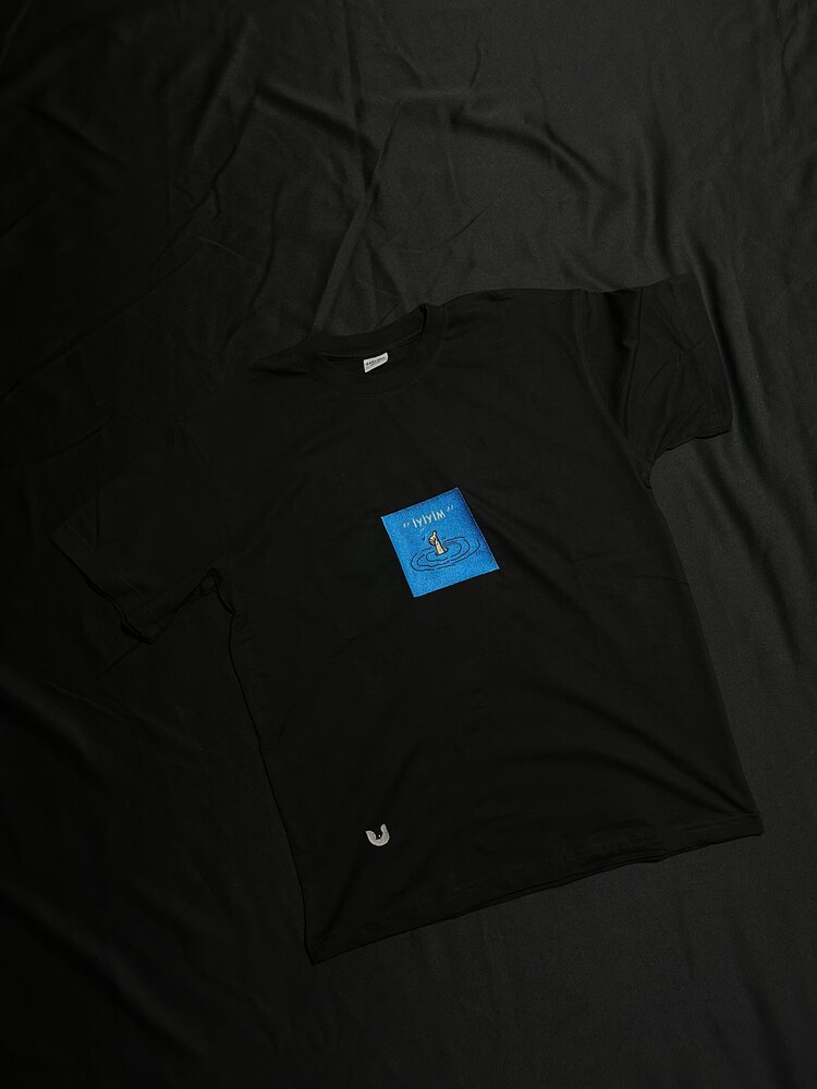 Fine Nakış İşlemeli %100 Pamuk Oversize T-shirt Sizlerle ! •