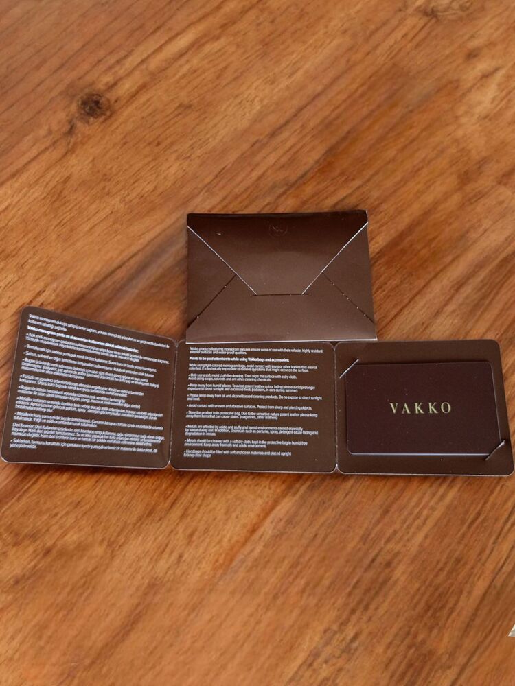 Orijinal Vakko Monogram Ürün Kartı ve Zarfı
