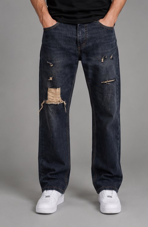 Rahat Kesim Yırtık Denim Jean 