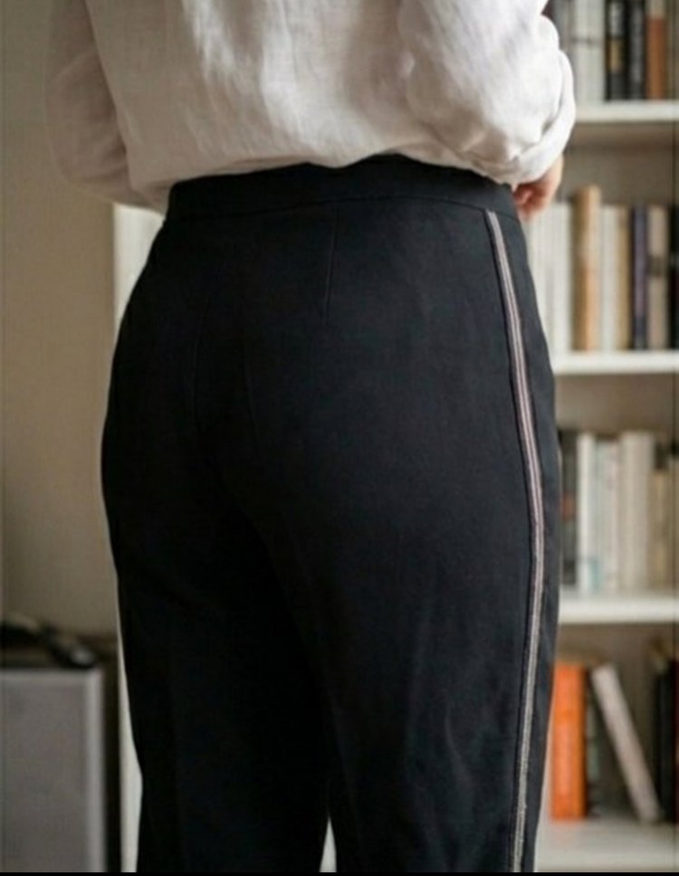 Yandan Şeritli Kumaş Pantolon