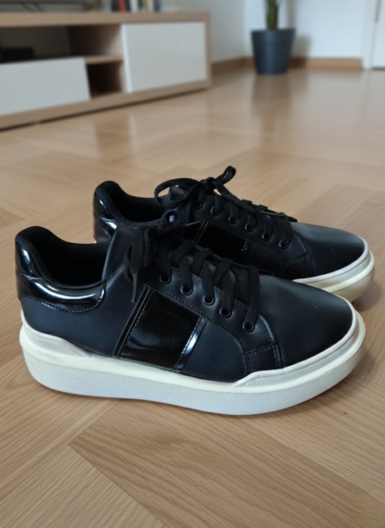 Butigo 9FX Bağcıklı Siyah Sneakers