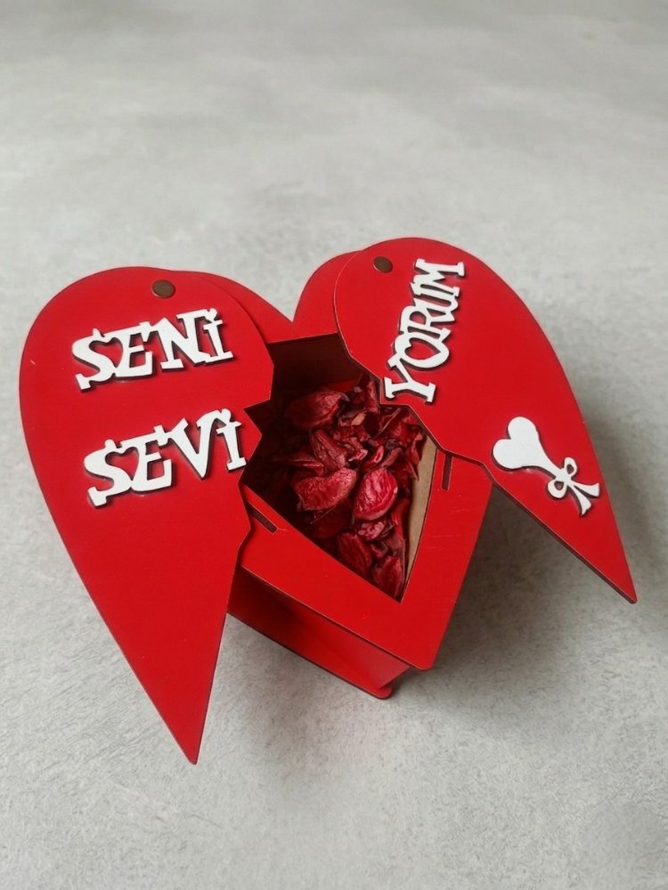 Kalp Şeklinde Ahşap Hediyelik Kutu