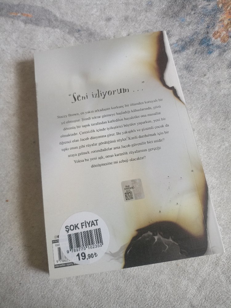 Beyaz Büyüler İçindir Kitabı