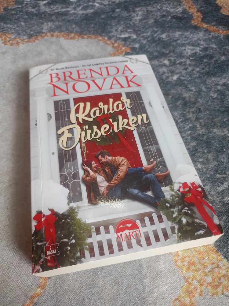 Brenda Novak Karlar Düşerken Romanı