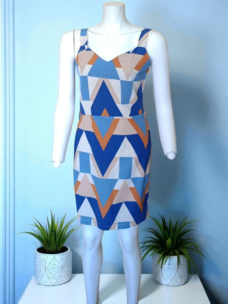 Geometrik Desenli Kemerli Mini Elbise