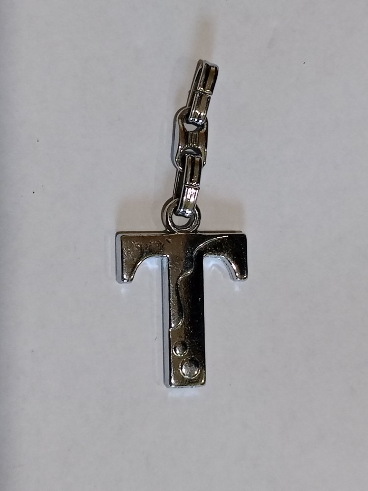 T Harfi Charm/Anahtarlık/Kolye