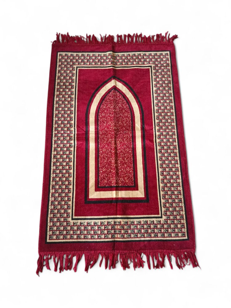 Bordo İşlemeli Geleneksel Seccade/Halı