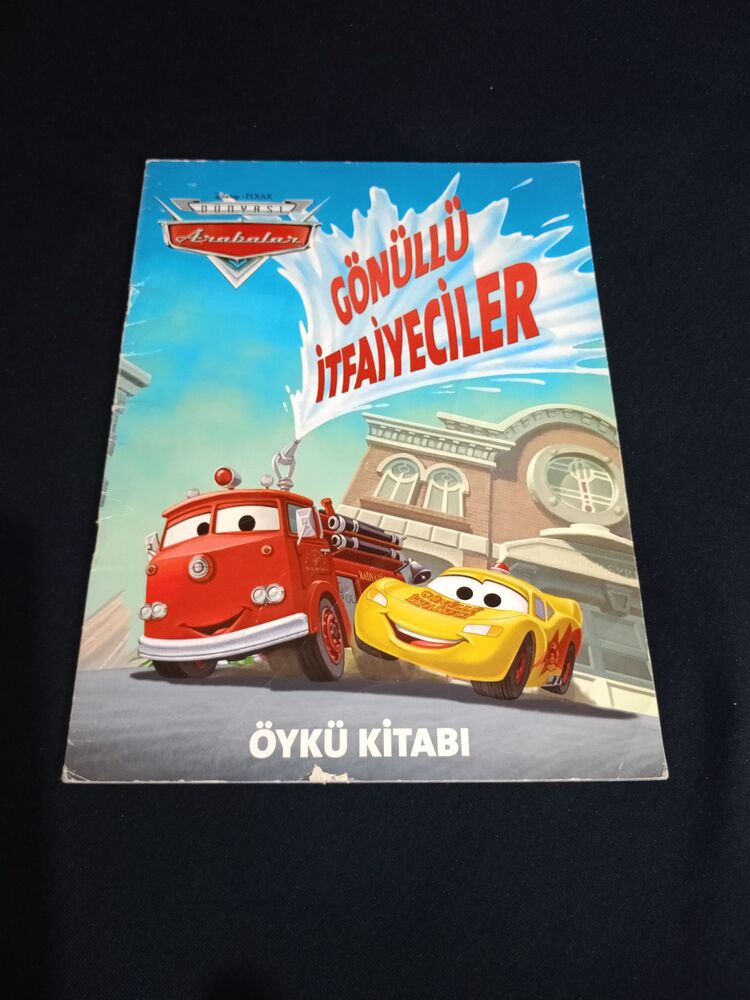 Arabalar Gönüllü İtfaiyeciler Öykü Kitabı