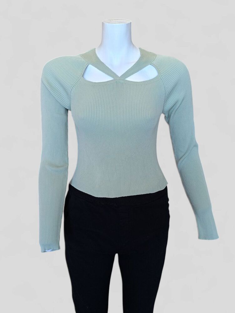 Boyundan Lazer Kesim Detaylı Body