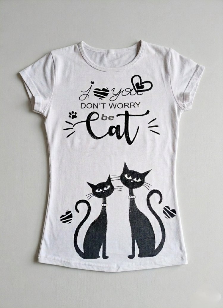 Kedi Baskılı T-shirt