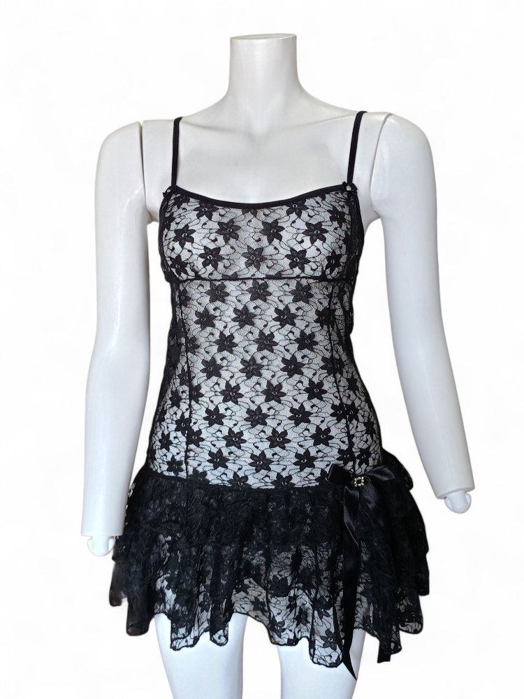 Siyah İşlemeli Gotik Strappy Mini Gecelik