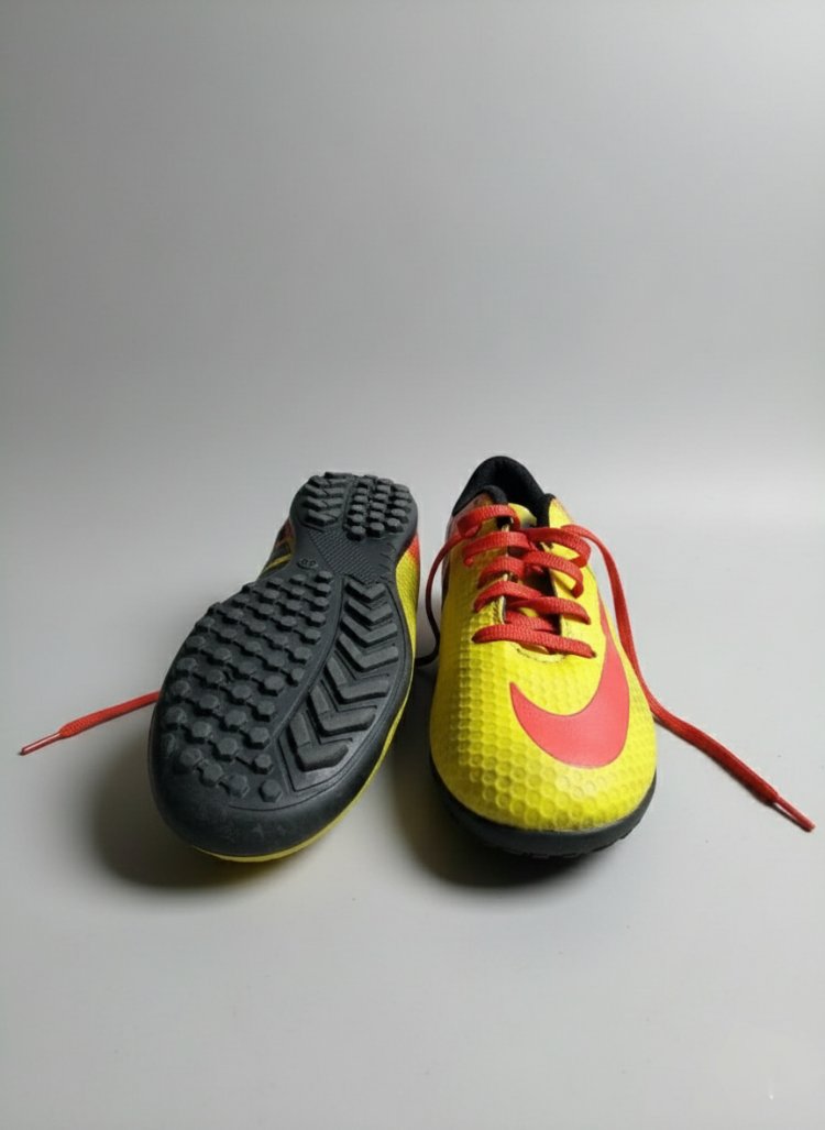 Nike Mercurial Halı Saha Ayakkabısı