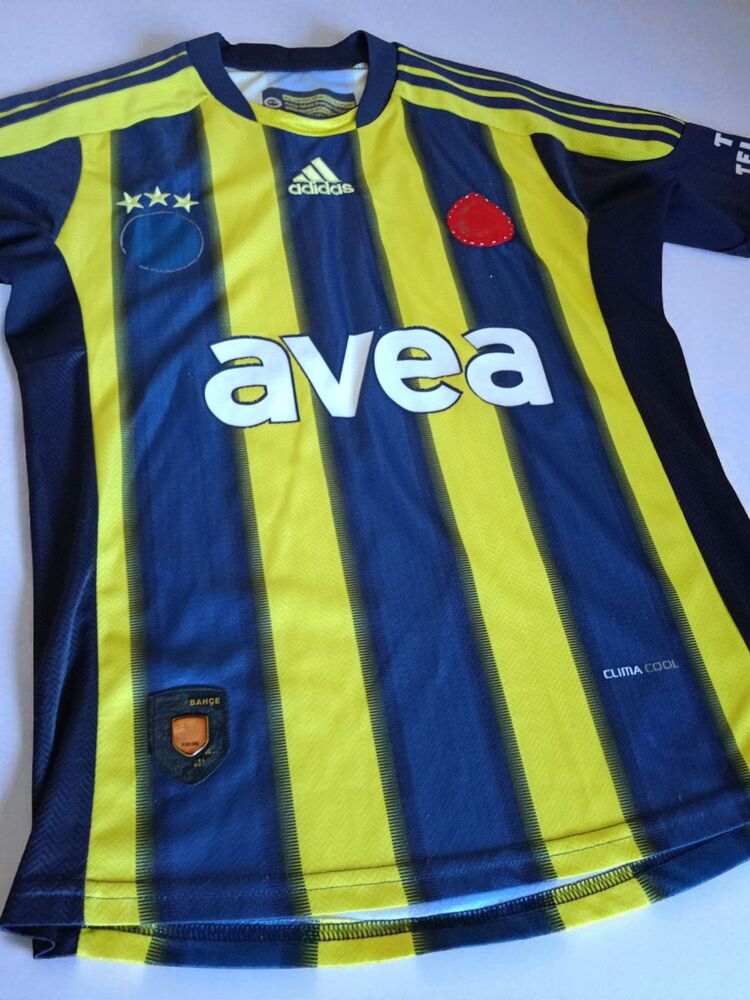 2010-11 Sezonu Fenerbahçe Çubuklu Forması
