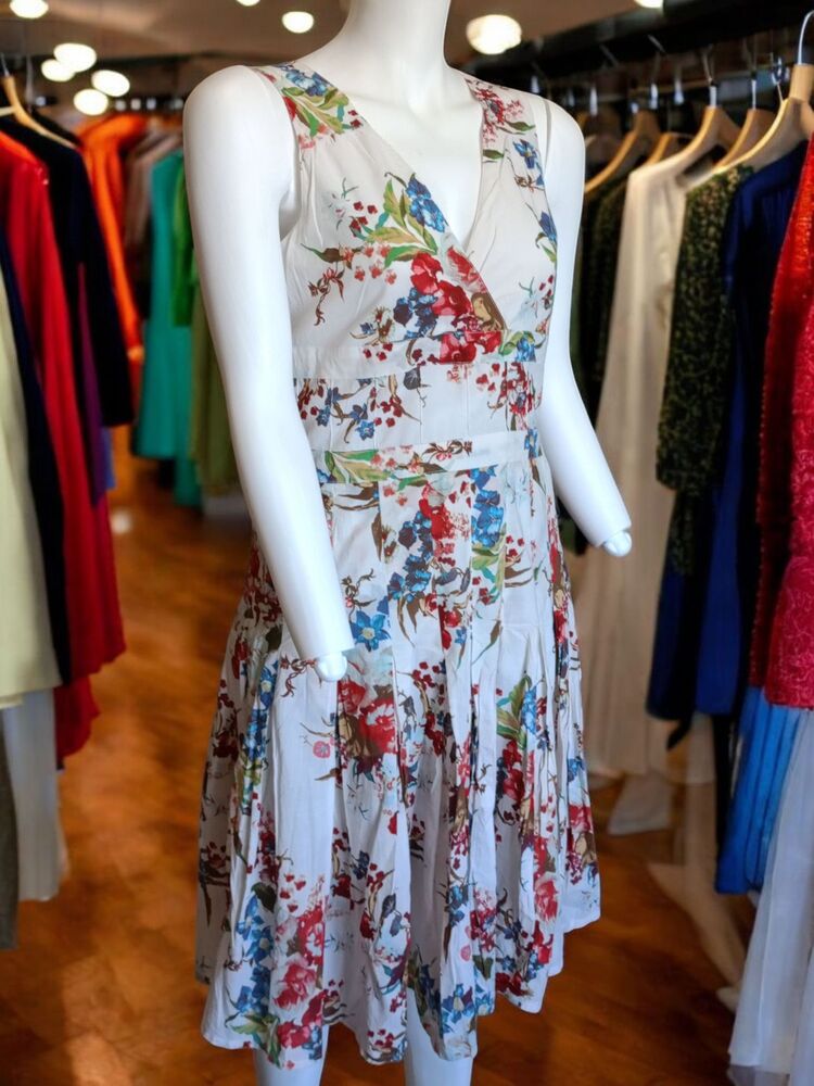 Bohem Stil Kruveze Yaka Çiçekli Elbise