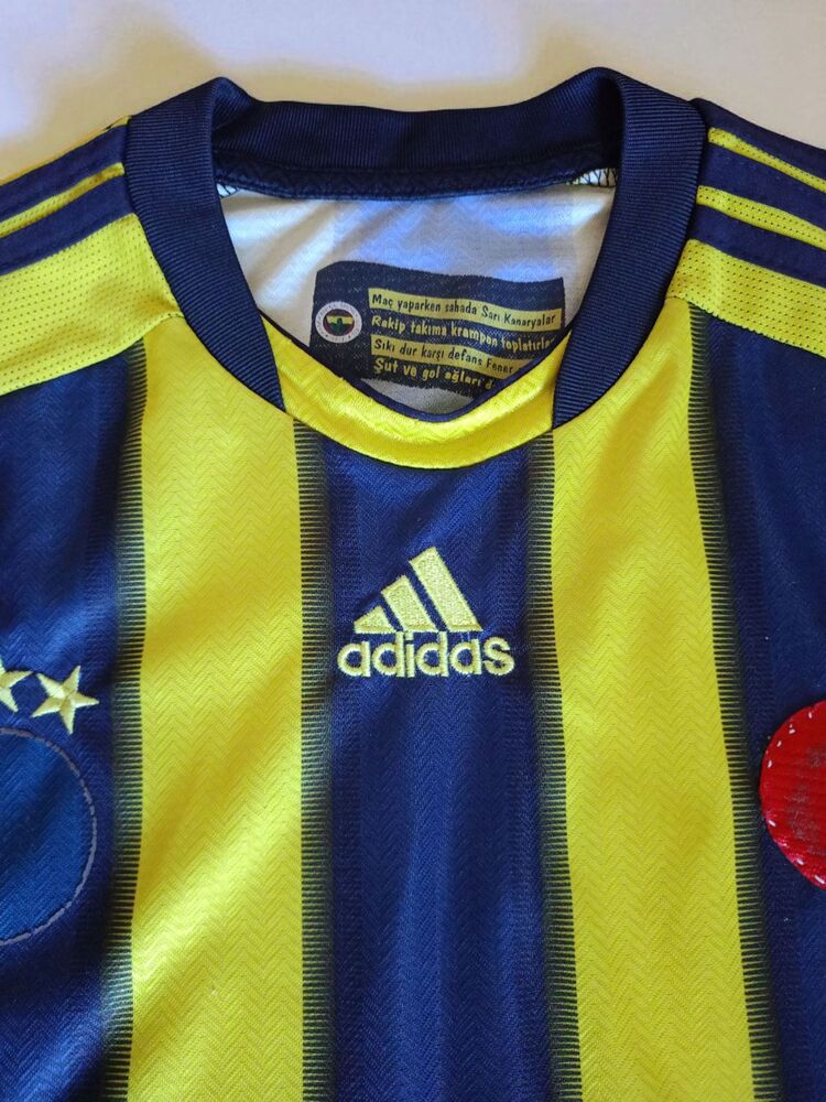 2010-11 Sezonu Fenerbahçe Çubuklu Forması