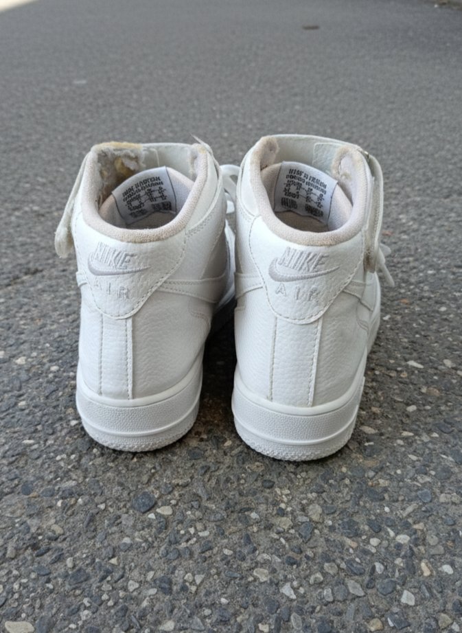 Nike Air Force 1 '07 Mid Triple White