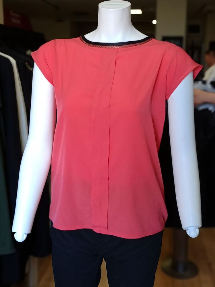 Zara Kısa Kollu Drapeli Kadın Bluz