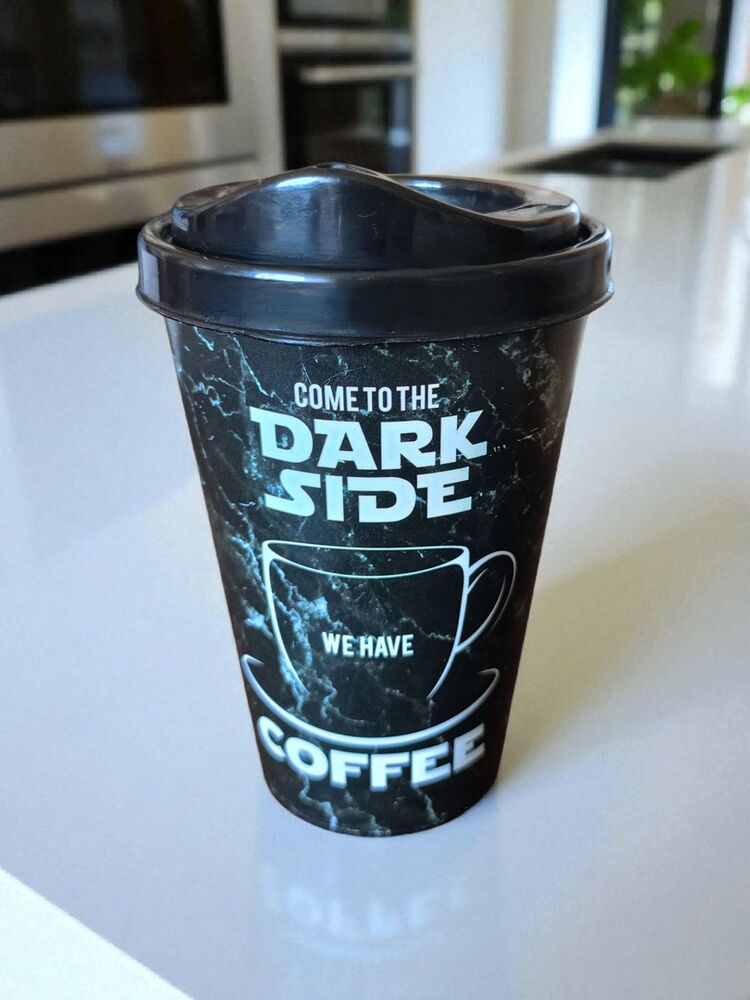 Siyah Kapaklı Dark Side Kahve Bardağı