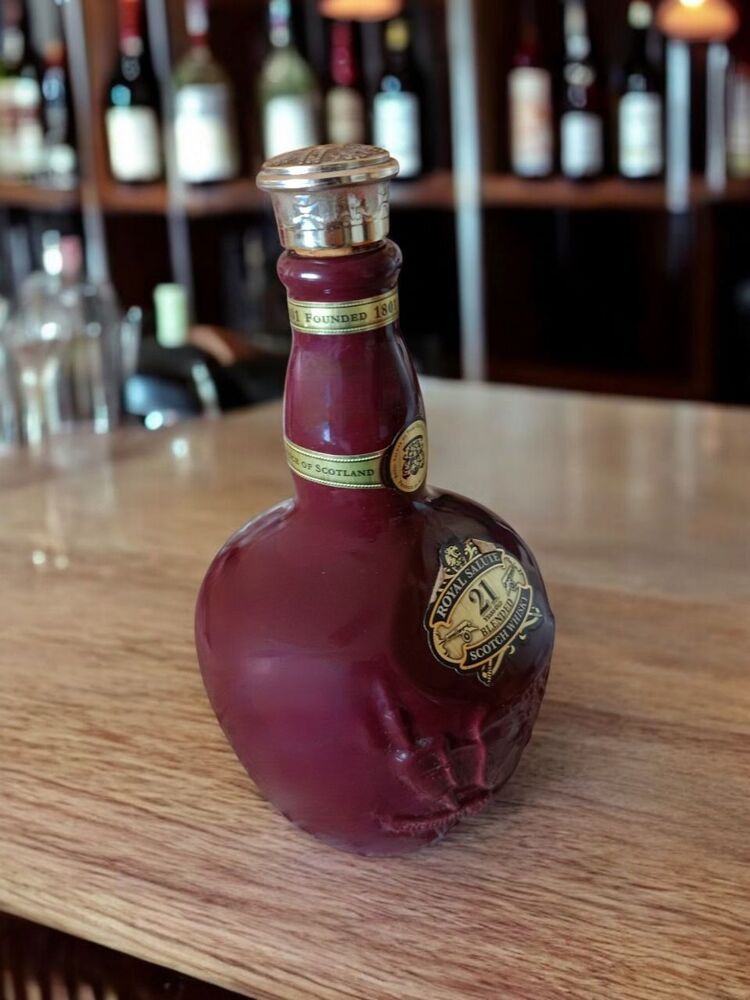 Chivas Regal Royal Salute 21 Dekoratif Şişe