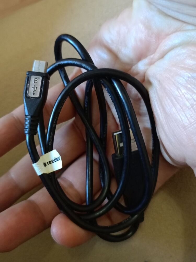 Reeder Siyah USB Telefon Şarj Kablosu