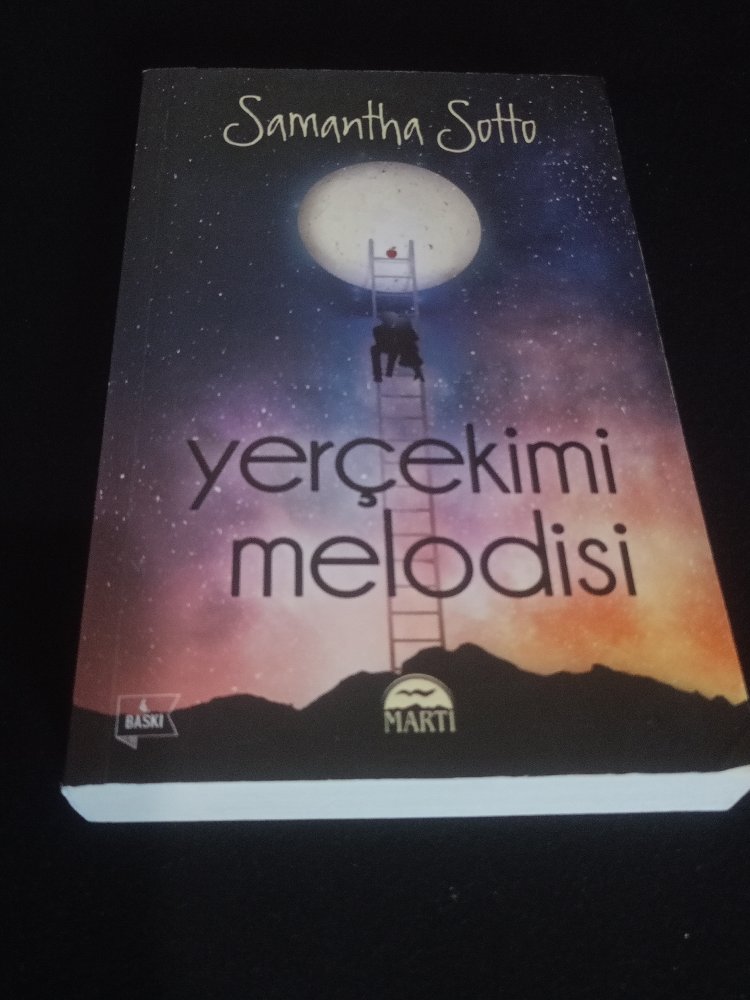 Yerçekimi Melodisi Kitabı